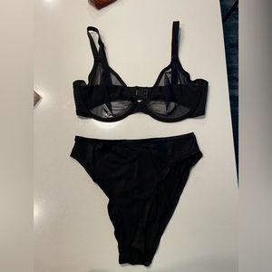 Cuup The Plunge Bra 34E Black